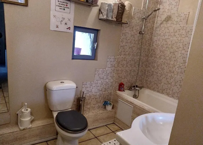 펜션 Maison De Famille Saint-Jean-de-Sauves